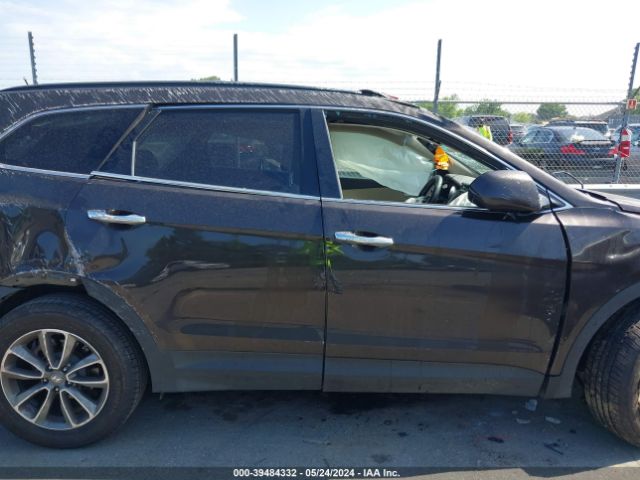 KM8SM4HF5HU220375 Hyundai Santa Fe Se
