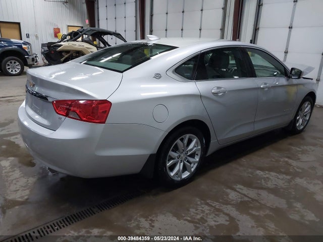 Chevrolet IMPALA 1LT 2018 2G1105S35J9101852 Image 4