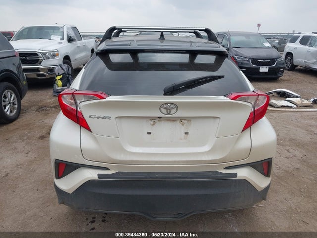 Toyota C-HR XLE 2020 JTNKHMBX6L1078232 Image 17