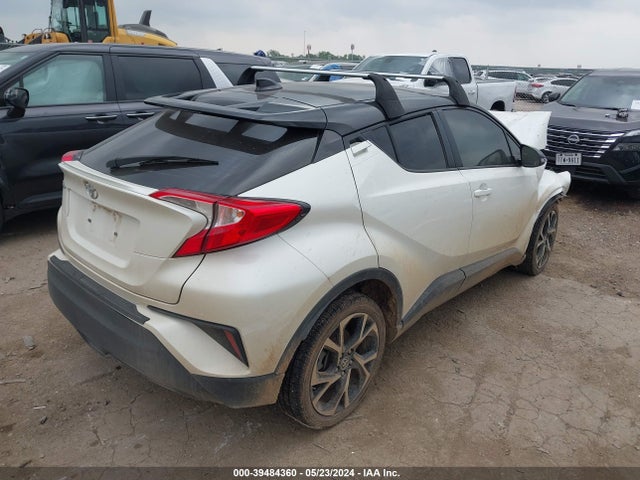 Toyota C-HR XLE 2020 JTNKHMBX6L1078232 Image 4
