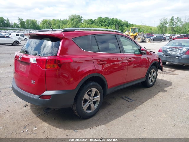 Toyota Rav4 Xle 2015 JTMRFREV4FD100604 Image 4