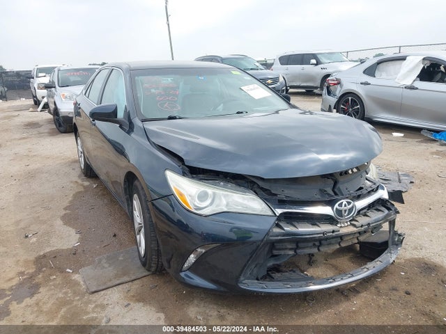 Toyota CAMRY LE 2016 4T4BF1FK2GR540735 головне зображення