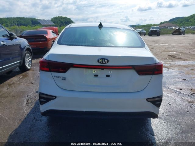 3KPF24AD2KE008124 KIA FORTE FE