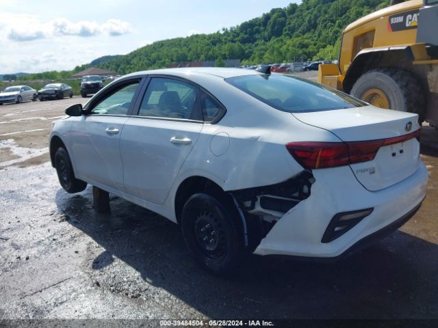 3KPF24AD2KE008124 KIA FORTE FE