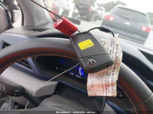 3VVWX7B25NM083802 Volkswagen Taos 1.5t Se