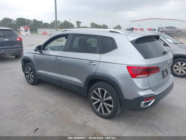 3VVWX7B25NM083802 Volkswagen Taos 1.5t Se