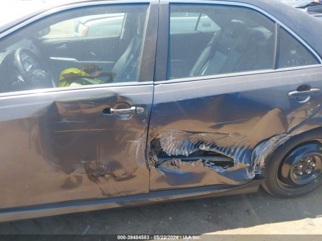 4T1BF1FK8EU360084 Toyota CAMRY SE