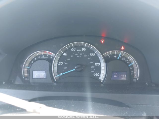 4T1BF1FK8EU360084 Toyota CAMRY SE