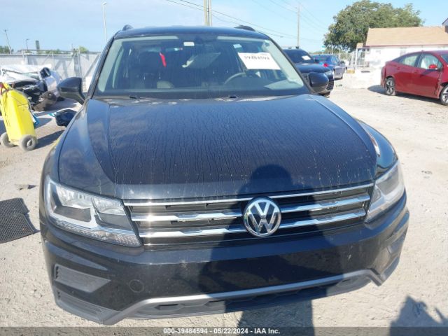 3VV3B7AX0LM043008 Volkswagen Tiguan 2.0t Se/2.0t Se R-line Black/2.0t Sel