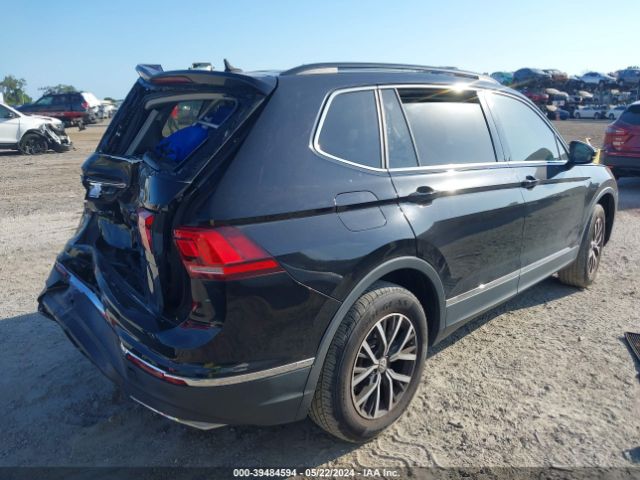 3VV3B7AX0LM043008 Volkswagen Tiguan 2.0t Se/2.0t Se R-line Black/2.0t Sel