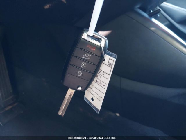 5XYPG4A38GG184456 KIA Sorento 2.4l L