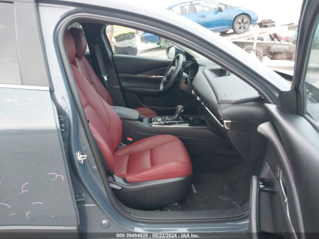3MVDMBCM5PM572896 Mazda Cx-30 2.5 S Carbon Edition