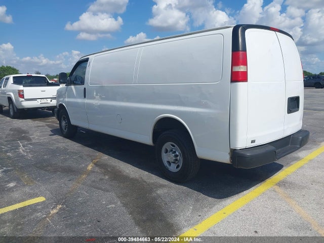 Chevrolet Express 2500 Work Van 2015 1GCWGGCF6F1255172 Image 3