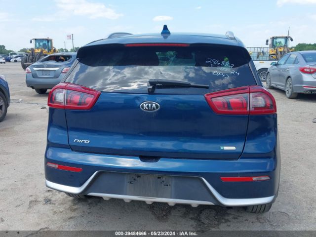 KNDCB3LCXK5334590 KIA NIRO LX