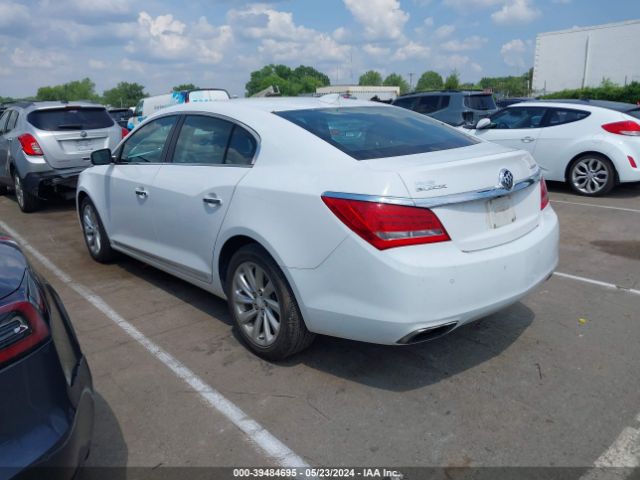 1G4GB5G30GF134290 Buick Lacrosse Leather