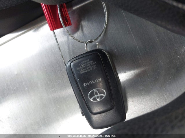 Toyota Rav4 Xle 2019 JTMW1RFV1KD511694 Image 11