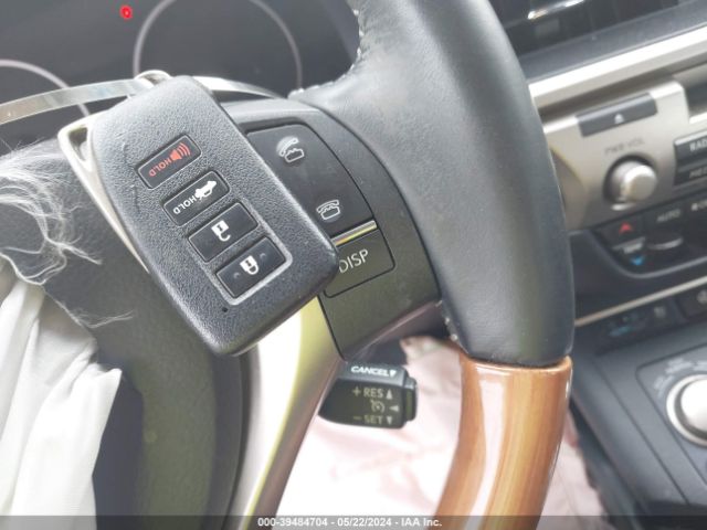 JTHBW1GG9E2046985 Lexus ES 300H