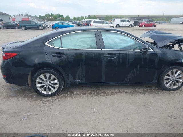 JTHBW1GG9E2046985 Lexus ES 300H