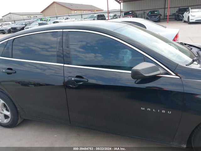 Chevrolet Malibu 1ls 2018 1G1ZB5ST8JF254357 Image 13