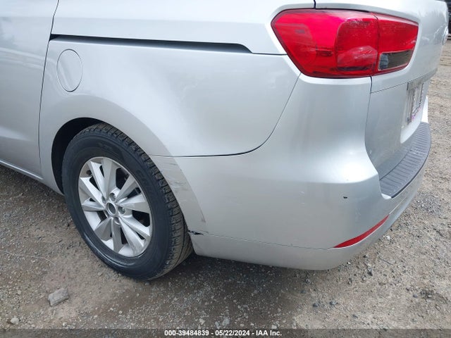 KIA SEDONA LX 2017 KNDMB5C13H6242352 Image 6
