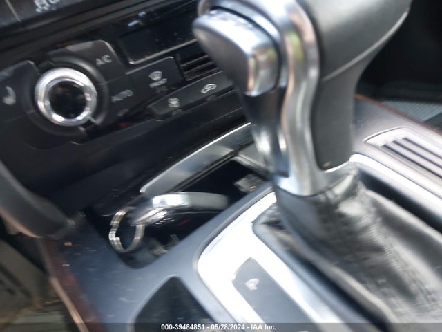 2014 Audi A5 2.0t Premium მანქანა იყიდება აუქციონზე, vin: WAULFAFH6EN013969, აუქციონის ნომერი: 39484851