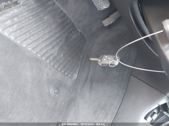 1G1105SA3HU175766 Chevrolet IMPALA 1LT