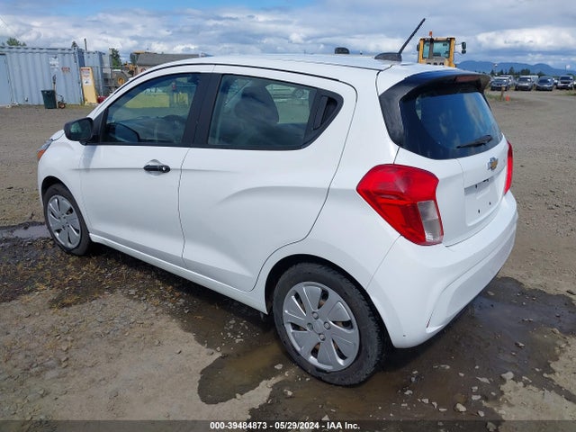 Chevrolet Spark Ls Cvt 2018 KL8CB6SA3JC419601 Image 3