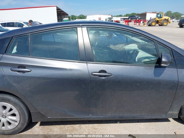 Toyota Prius Le 2020 JTDKARFU6L3108775 Image 13