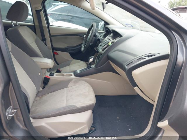 1FADP3K22EL208065 Ford FOCUS SE