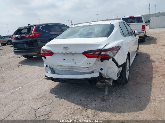 Toyota CAMRY LE 2024 4T1C11AK7RU223654 Image 6