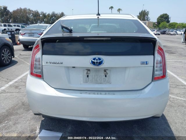 JTDKN3DU2F1974994 Toyota Prius Four