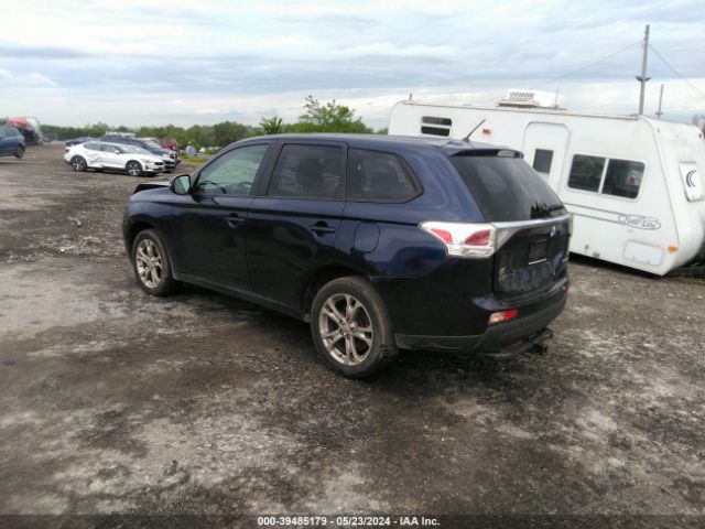 JA4AZ3A33EZ013942 Mitsubishi Outlander Se