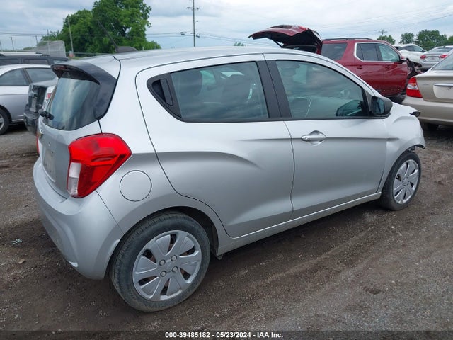 Chevrolet Spark Ls Cvt 2017 KL8CB6SA9HC829619 Image 4