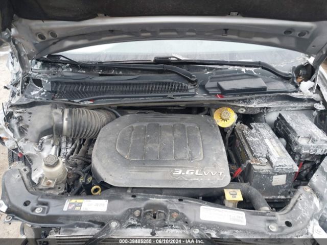 2C4RC1CG5ER237691 Chrysler Town & Country Touring-l