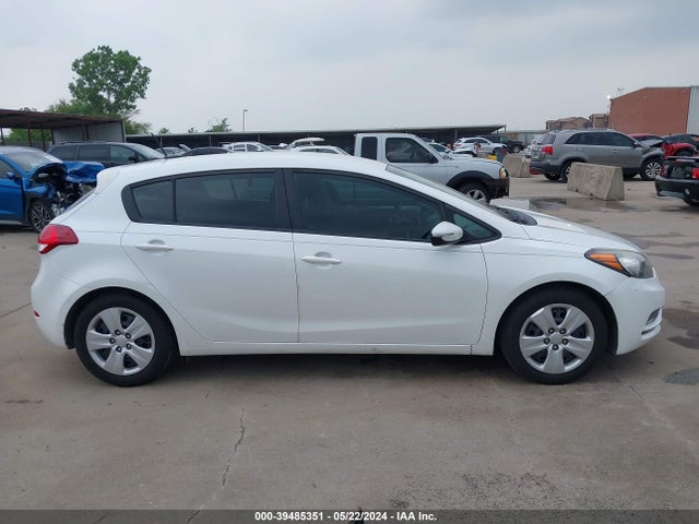 KIA FORTE LX 2016 KNAFK5A8XG5571270 Image 13