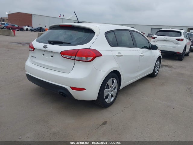 KIA FORTE LX 2016 KNAFK5A8XG5571270 Image 4