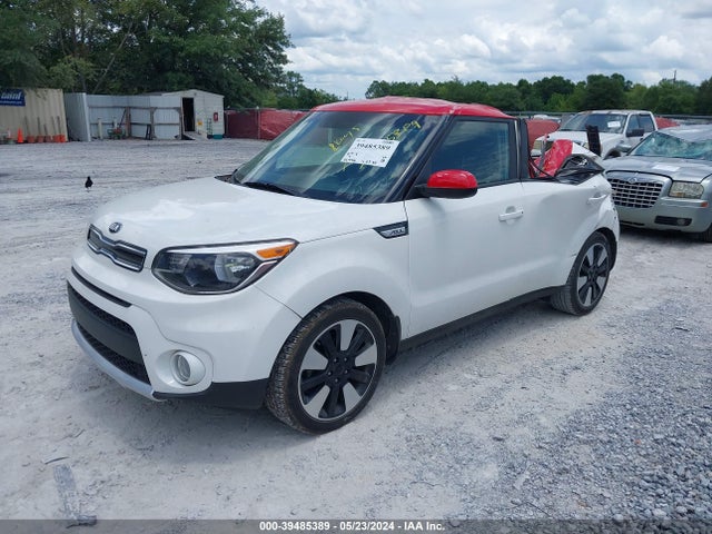 KIA SOUL + 2018 KNDJP3A55J7574744 Image 2
