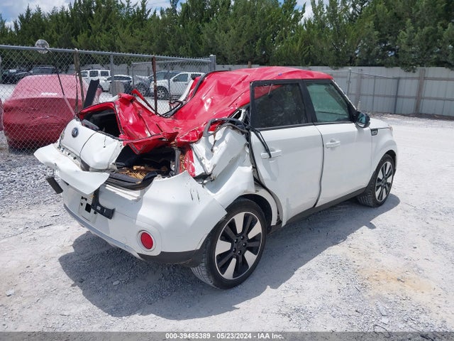 KIA SOUL + 2018 KNDJP3A55J7574744 Image 4