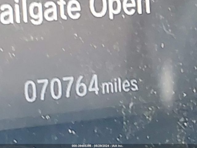 7FARW1H5XJE038516 Honda CR-V EX