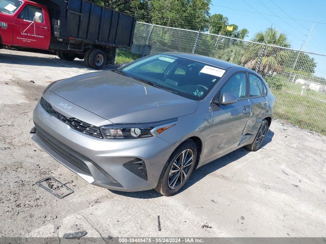 KIA Forte Lxs 2024 3KPF24AD8RE728098 Image 2