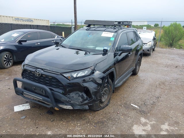 Toyota RAV4 LE 2022 2T3H1RFV3NW204236 Image 2