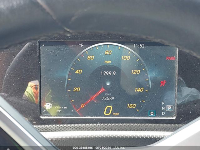 WDD3G4FB0KW026063 Mercedes-Benz A 220 4matic
