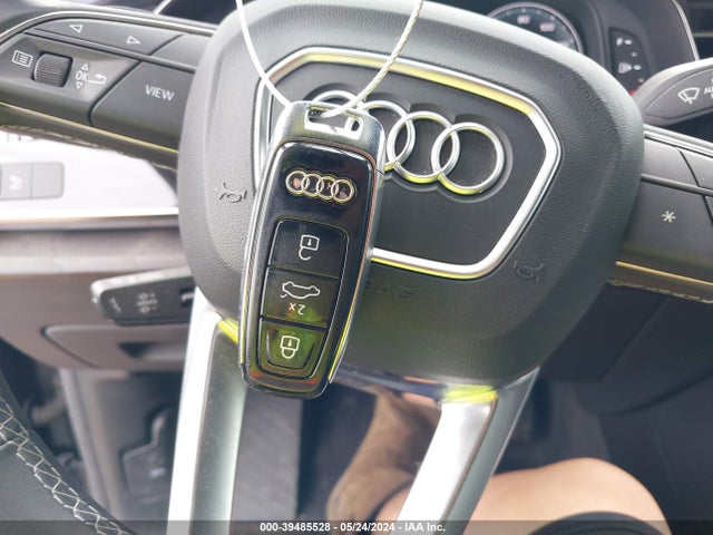 WA1EVAF12MD025729 Audi Q8 Premium Plus 55 Tfsi Quattro Tiptronic