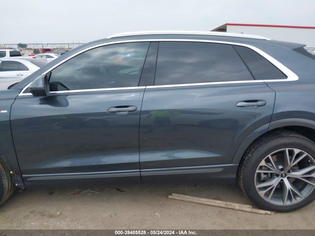 WA1EVAF12MD025729 Audi Q8 Premium Plus 55 Tfsi Quattro Tiptronic