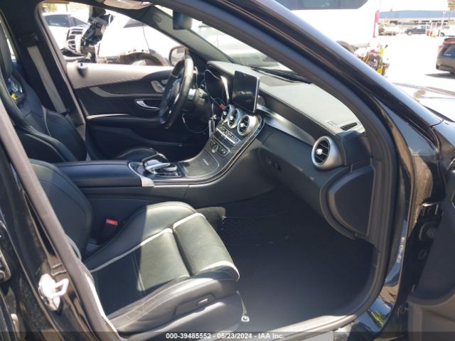 55SWF8HB6GU117332 Mercedes-Benz Amg C 63 S