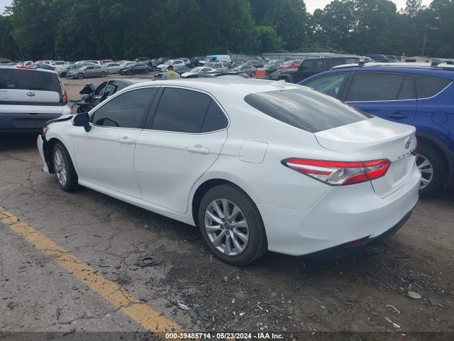 Toyota CAMRY LE 2019 4T1B11HK0KU814965 Image 3