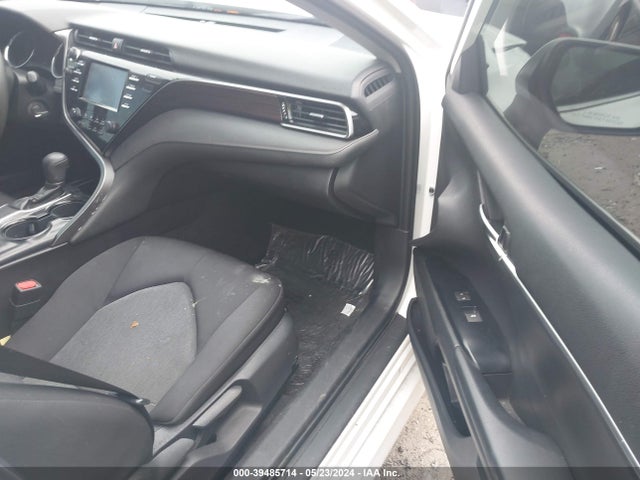 Toyota CAMRY LE 2019 4T1B11HK0KU814965 Image 5