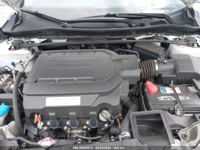 1HGCR3F91HA020727 Honda Accord Touring V6