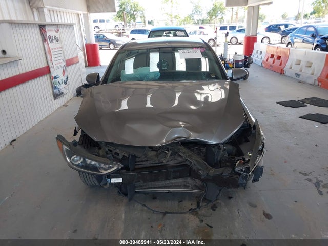 Hyundai ELANTRA SE 2018 5NPD74LF2JH384680 Image 13