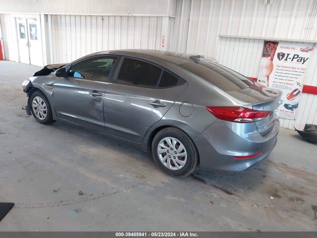 Hyundai ELANTRA SE 2018 5NPD74LF2JH384680 Image 3